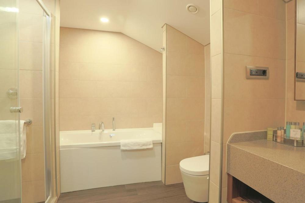 Hilton Garden Inn Eskisehir Exterior photo